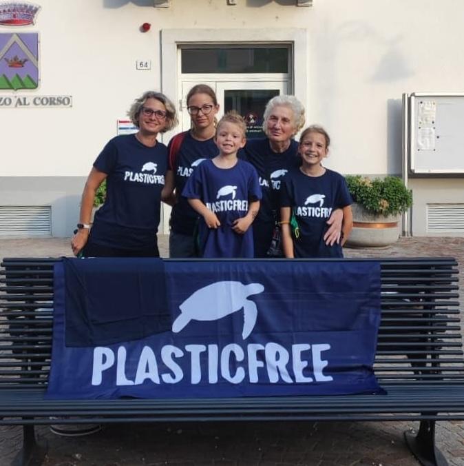 Volontari Plastic Free in azione a Mezzocorona (TN): piccoli gesti per grandi cambiamenti