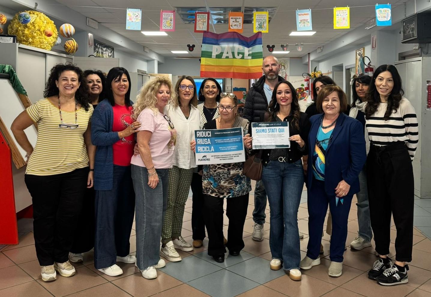 Plastic Free a scuola: Due giornate di sensibilizzazione ambientale con 450 studenti a Santa Teresa di Riva (ME)