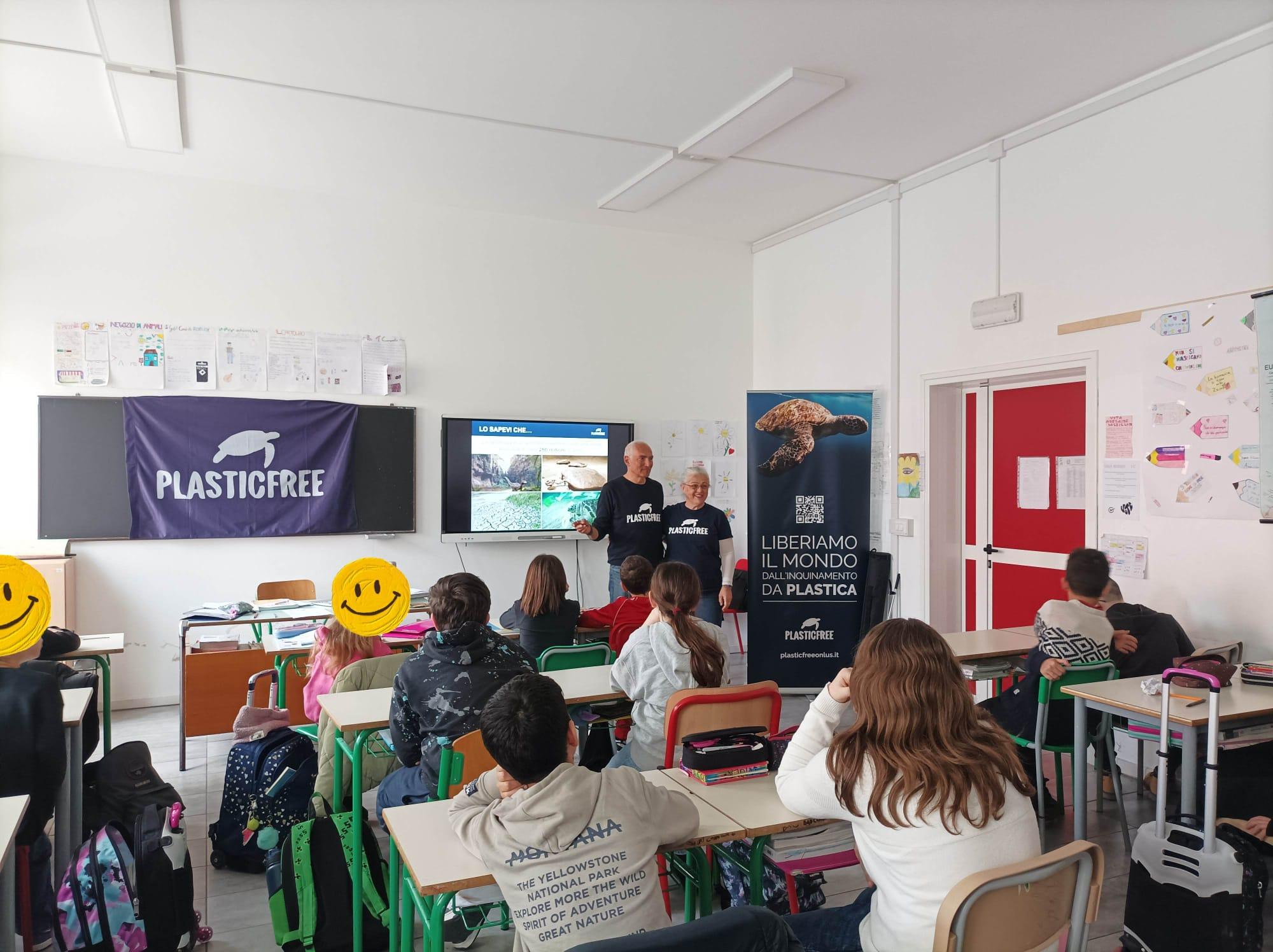 Plastic Free incontra gli studenti di Argenta (FE): sensibilizzati i ragazzi dell’istituto Aleotti